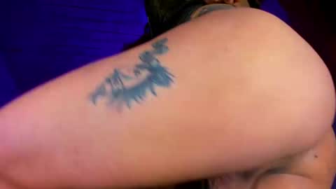 valeri_hilton online show from 04.08.26