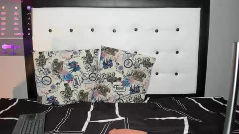 Valeria online show from 09.11.25