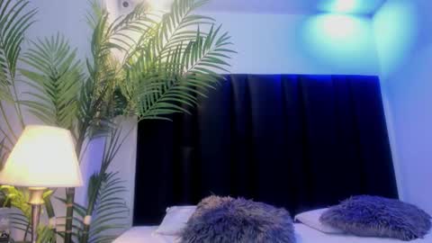 Snapshot of valeri_tafur chatting on 09.18.25 valeri_tafur online show from 09.18.25