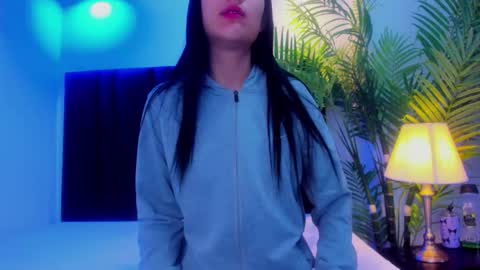 Snapshot of valeri_tafur chatting on 09.24.25 valeri_tafur online show from 09.24.25