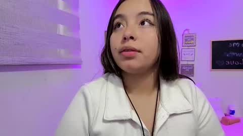 Snapshot of valeria_cherry chatting on 05.16.26 valeria online show from 05.16.26