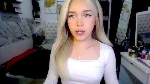 VALERIA online show from 05.15.26