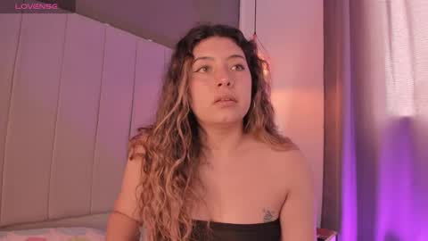 valeria_rouse28 online show from 12.03.25