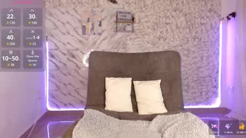 Snapshot of valeriadrems chatting on 03.04.25 Tell me vale online show from 03.04.25