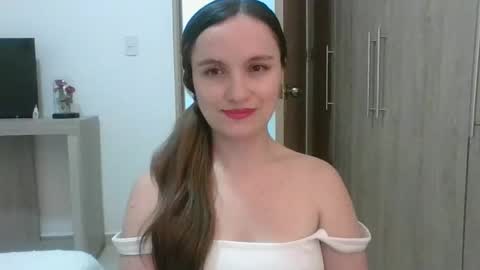 valeriafrannco online show from 01.29.25