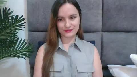 valeriafrannco online show from 03.01.25