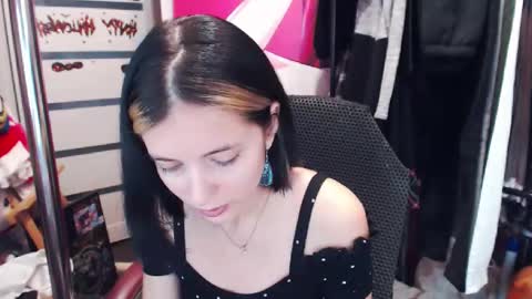 Snapshot of valeriaxkiss chatting on 12.07.24 ValeriaXKiss online show from 12.07.24