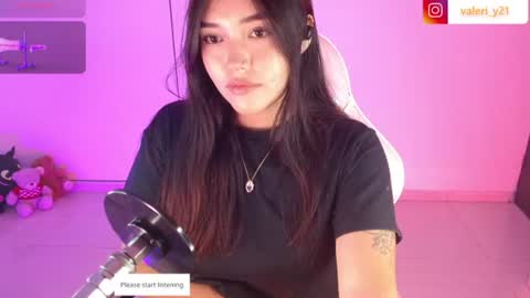 Snapshot of valeribell1 chatting on 06.16.26 Valeri online show from 06.16.26
