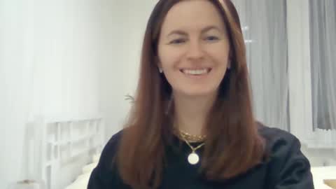 Snapshot of valerie_rose777 chatting on 12.24.24 valerie_rose777 online show from 12.24.24