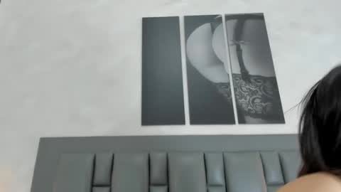 Snapshot of valerie_rouse chatting on 03.08.25 Valerie online show from 03.08.25