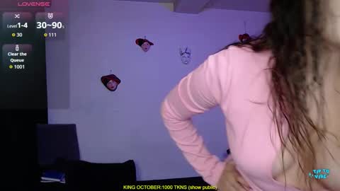 Snapshot of valerie_smile chatting on 10.16.25 Valerie online show from 10.16.25
