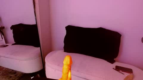 Valerie Virago online show from 03.31.26