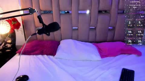 Valeria online show from 03.12.25