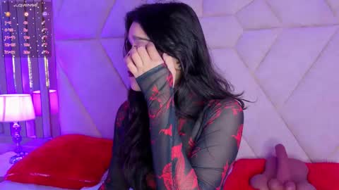 Valeria online show from 11.30.25