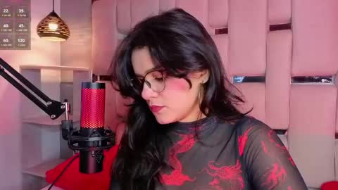 Snapshot of valeriekay_ chatting on 04.22.26 Valeria online show from 04.22.26