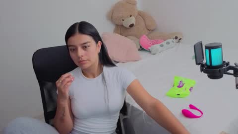 Juli C online show from 03.25.26