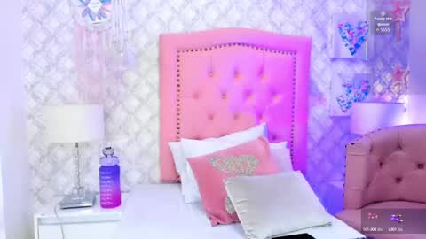 Snapshot of valerith_vega chatting on 09.30.25   online show from 09.30.25