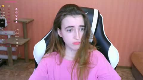 Snapshot of valeritiio chatting on 02.23.25 valeritiio online show from 02.23.25