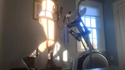 athletic ass muscles underwear smooth cock online show from 01.10.25