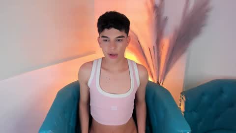 Snapshot of valery_hil chatting on 01.30.25 Thomy online show from 01.30.25