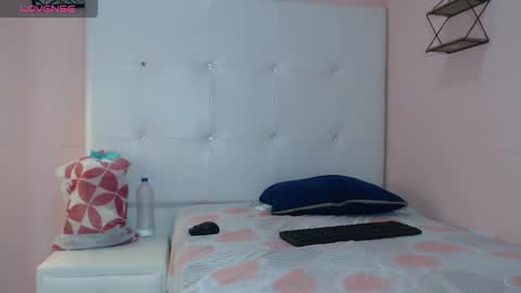 Snapshot of valery_storm_ chatting on 10.18.25 valery_storm_ online show from 10.18.25