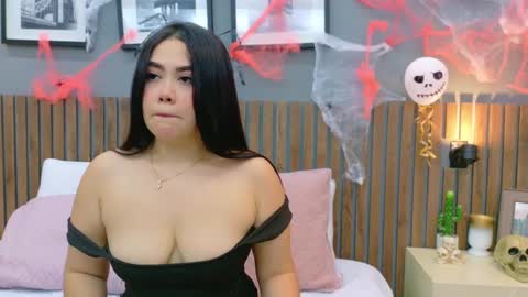 Snapshot of valerya_collem chatting on 10.24.25 Valerya Collem online show from 10.24.25