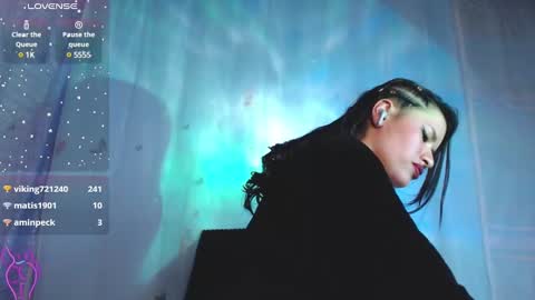 Snapshot of valerysnow_ chatting on 12.04.24 Valery online show from 12.04.24