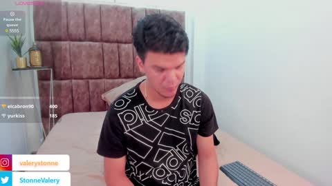 Valery Stonne  online show from 01.31.25