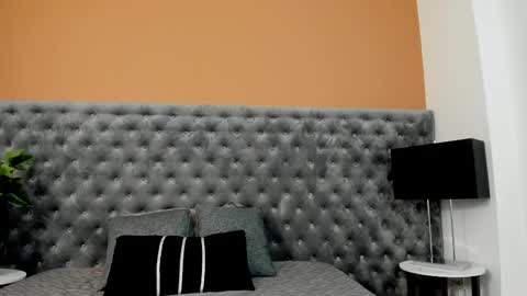 Snapshot of valesantodomingo chatting on 05.31.26 Sofia online show from 05.31.26