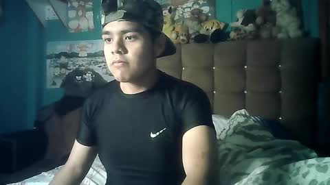 Valesh19 online show from 10.28.25