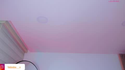 Snapshot of valeska__v chatting on 05.23.26 your loveee online show from 05.23.26