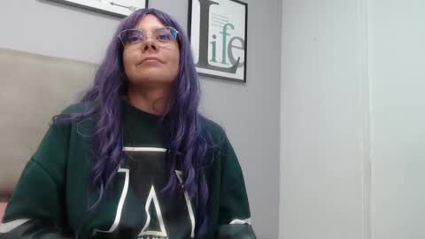 valevicious online show from 09.25.25