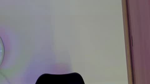 Valezny V online show from 04.18.26