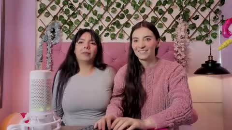 Valkiria and Dione online show from 04.14.26