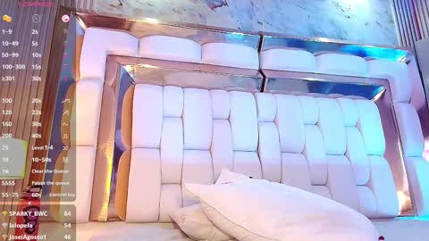 Valkiria moore  online show from 02.28.25