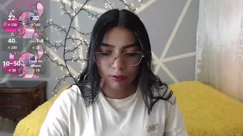 Snapshot of valkydoll chatting on 11.27.25 valkydoll online show from 11.27.25