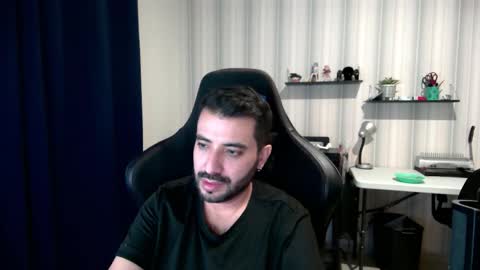 Roberto Carlos online show from 10.23.25