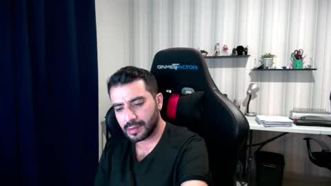 Roberto Carlos online show from 10.28.25