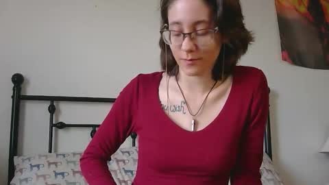 Snapshot of valleriestarr chatting on 02.19.26 Vallerie Starr online show from 02.19.26