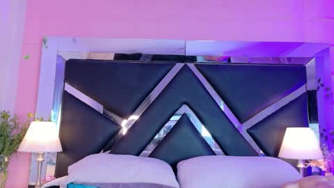 Snapshot of valrery_roussex chatting on 05.16.26 Valery online show from 05.16.26
