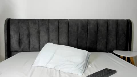 valtira nova online show from 01.27.25