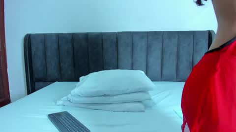 valtira nova online show from 02.14.25