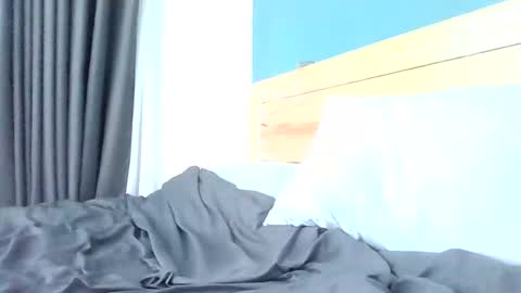 valure_lera online show from 02.19.25