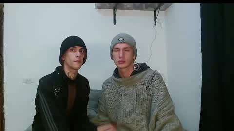 Snapshot of vamp_noah chatting on 02.23.25 Vamp Noah and Dan online show from 02.23.25