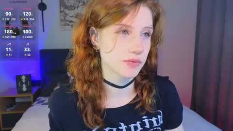 Snapshot of vampi_queen chatting on 06.20.26 Vampi online show from 06.20.26