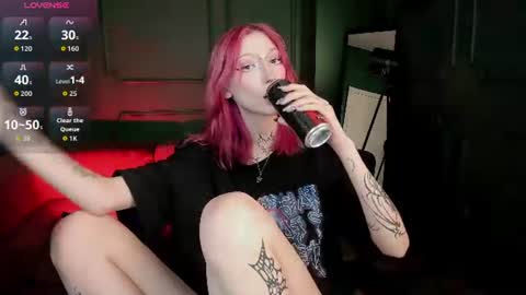 Snapshot of vampray_ chatting on 06.11.26 Leyla online show from 06.11.26