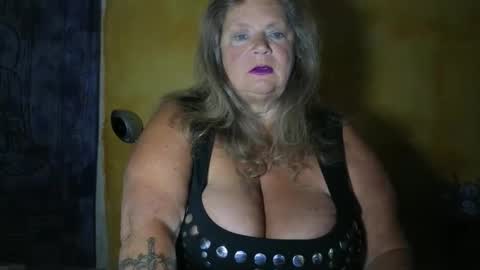 vampwoman online show from 05.24.26