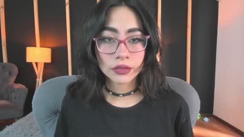 vampy_dolll online show from 12.16.24