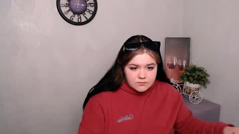 Vanda online show from 03.08.25