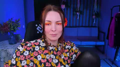 Snapshot of vandarossi chatting on 02.20.25 Vanda online show from 02.20.25